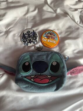 Disney Stitch Plush Makeup Bag & 3 Collectible Disney Pins Bundle Lot